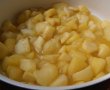 Budinca de paine cu mere si sos de vanilie-8