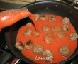 Chiftelute in sos cu piure de cartofi si pesto-1