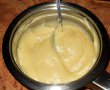 Desert tort cu blat de nuca si crema de vanilie-0