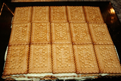 Desert tort de biscuiti