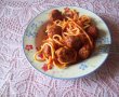 Spaghete cu sos de rosii si chiftele-1