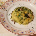 Orez cu mazare,ciuperci si curcuma