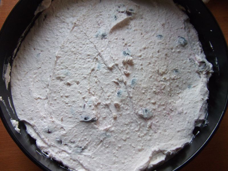 Tort cu crema de branza si cirese amare - Bucataras Senzational
