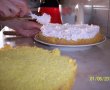 Tort cu crema de branza, capsuni si banane-7