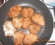 Muschi de porc cu sos de visine si cartofi taranesti la cuptor-3