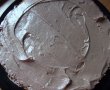 Tort cu crema de ciocolata si frisca-6