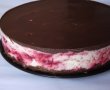 Desert cheesecake rece cu ciocolata si zmeura-6
