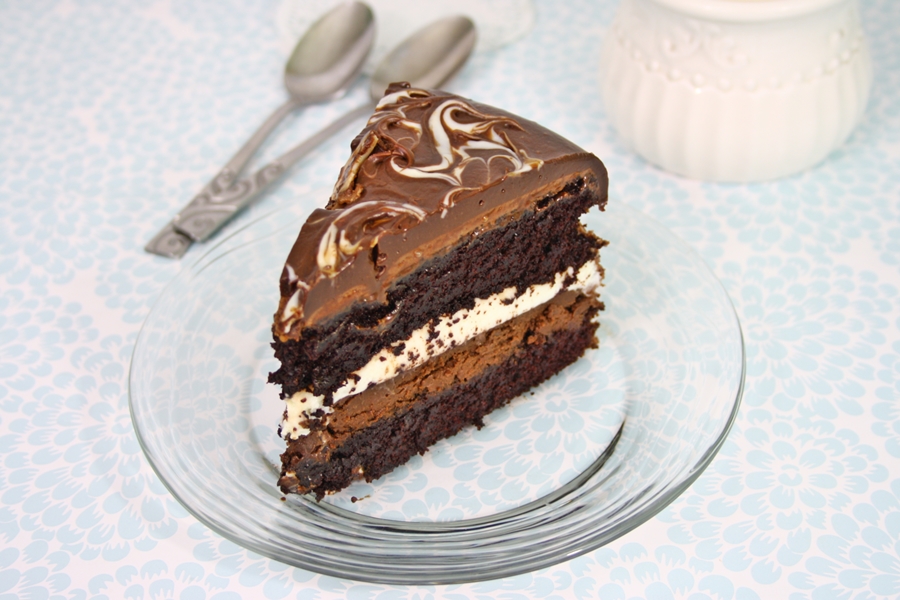 Desert tort de ciocolata Tuxedo