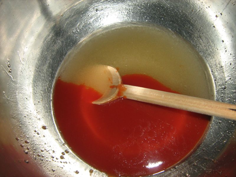 Prajitura cu suc de rosii