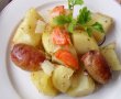 Cartofi cu carnati la cuptor-3