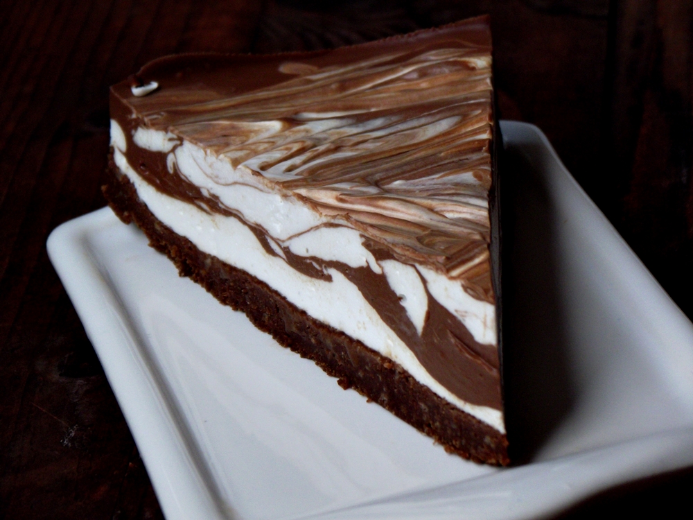 desert cheesecake marmorat cu ciocolata