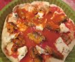 Pizza cu hering și sos de roșii-4
