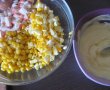 Salata de surimi cu porumb dulce-2