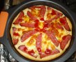 Pizza cu salam sasesc-4