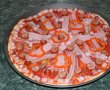 Pizza cu bacon si carnati de bere-8