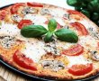 Pizza Funghi-3