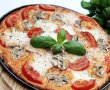 Pizza Funghi-4
