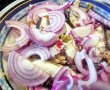 Salată de paste colorate cu hering în ulei-2