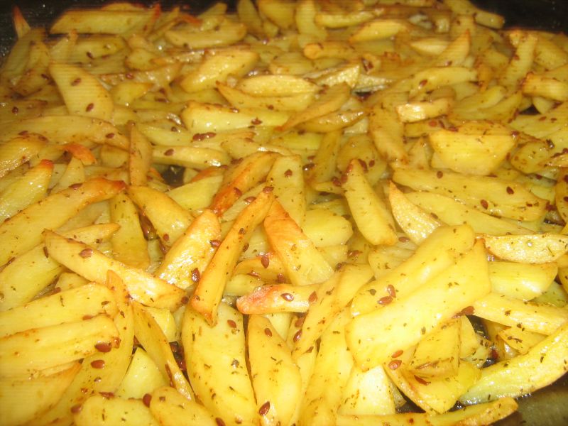Cartofi aromati (la cuptor)