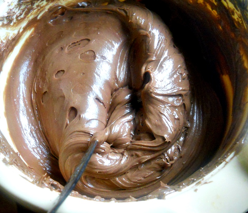 Prajitura cu crema de ciocolata si coniac