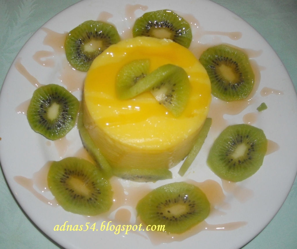 Pudding de portocala cu toping si kiwi