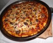 Pizza cu macrou afumat si calamar-4