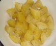 Cartofi natur cu ardei gras rosu si patrunjel verde-0