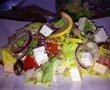 Salată de ton cu brânzeturi și semințe-4