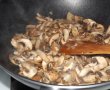 Ciocanele de pui picante cu garnitura de orez basmati si ciuperci brune-3