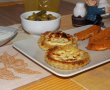 Aperitiv mini tarte din cartofi cu peste, pasta de branza si sos de iaurt-13