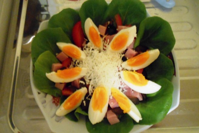 Salata Bulgareasca