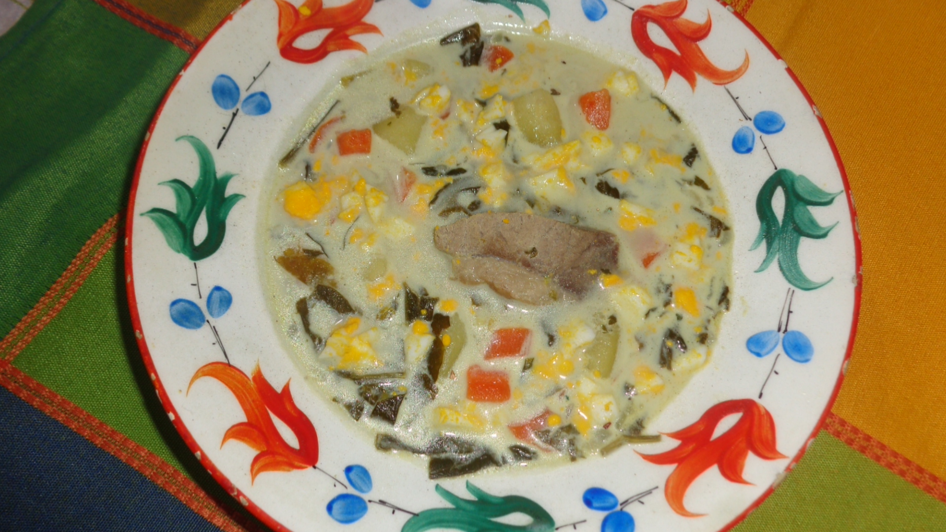 Supa ruseasca  de spanac cu cartofi
