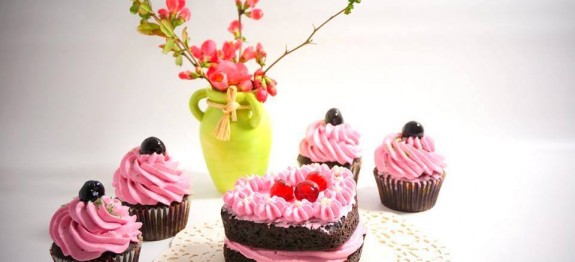 Red Velvet Cupcakes (cu suc de sfecla rosie)