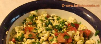 Salata de ouă