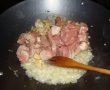Tocanita de porc cu sos de cascaval si bulete de cartofi-1