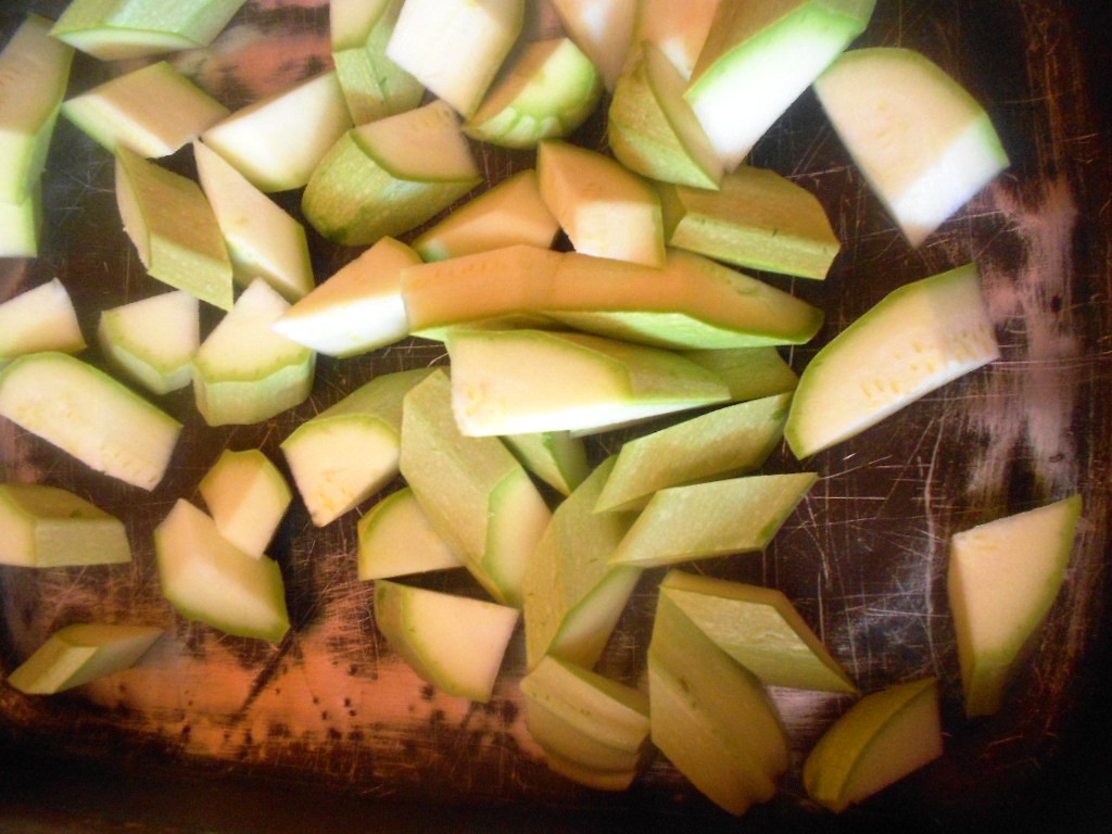 Barcute de curcan cu legume la cuptor