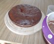 Tort de ciocolata cu fructe deshidratate si crema rapida-8