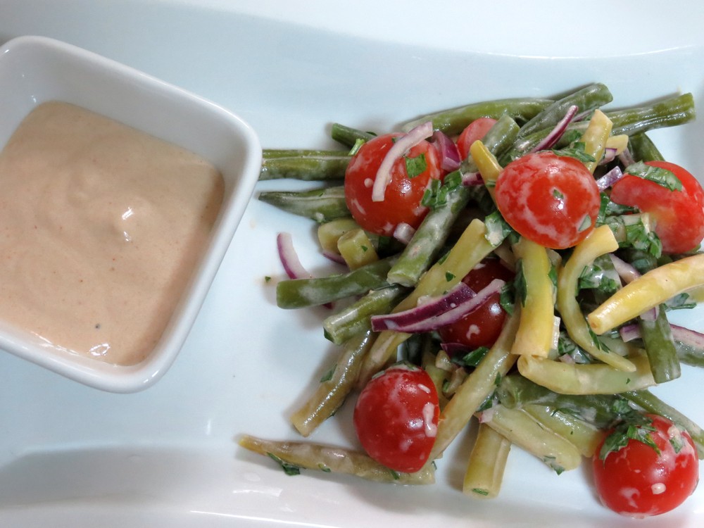 Salata colorata cu fasole verde