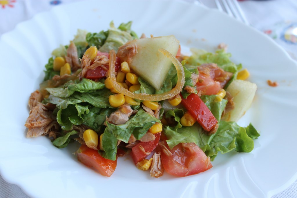 Salata de ton à Algarvia cu pepene