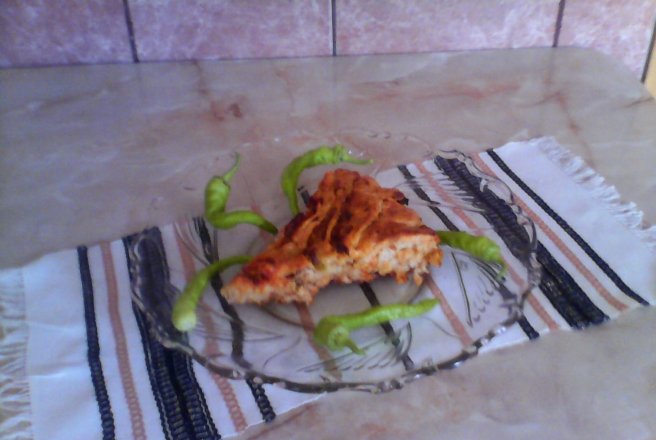 Pizza taraneasca cu piept de pui