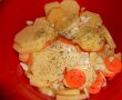 Pui la cuptor  cu morcovi si cartofi-3