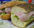 Sandvici cu sunca si mazare verde-17
