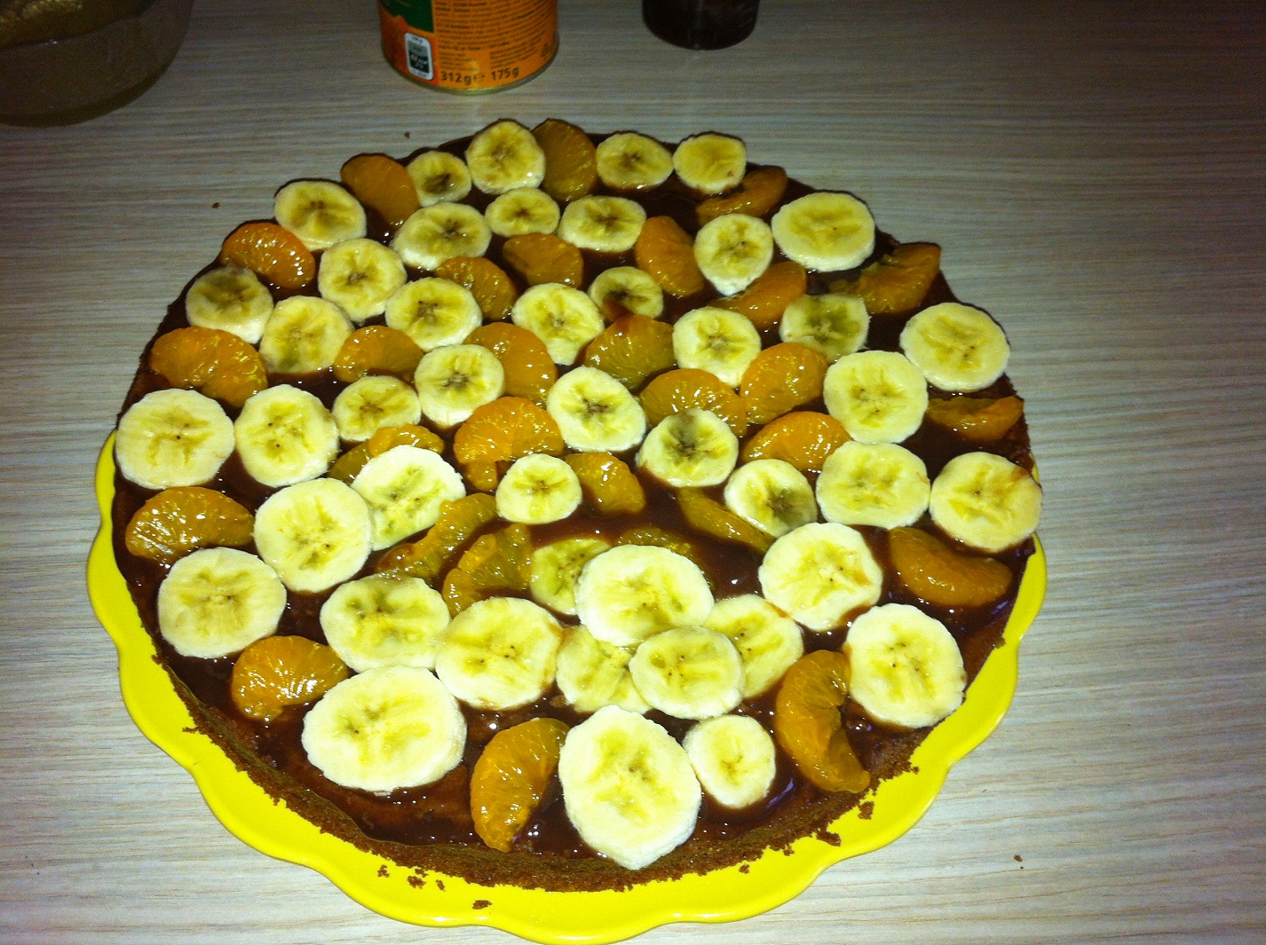 Tort rapid cu budinca, mandarine si banane
