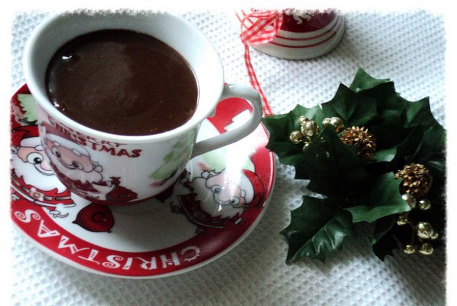Ciocolata calda cu scortisoara