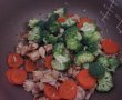 Naut cu ciuperci,broccoli si pui la multicooker-2