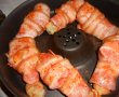 Ciocanele imbracate in bacon si garnitura de orez cu legume-3