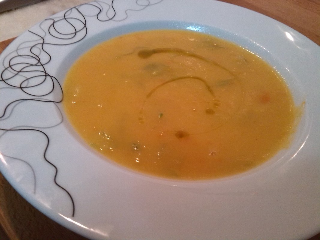 Supa crema de morcovi cu praz