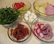 Salata asortata, cu rucola si rosii deshidratate-0