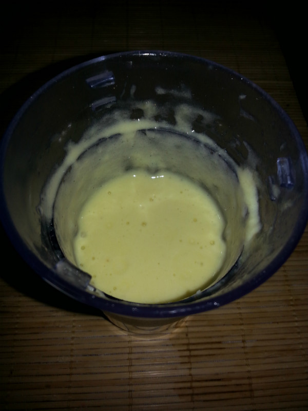 Prajitura cu iaurt,ananas si capsuni(fara zahar)