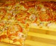 Pizza cu sunca-9